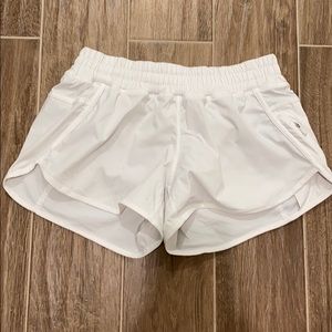 Lululemon Tracker Short in White